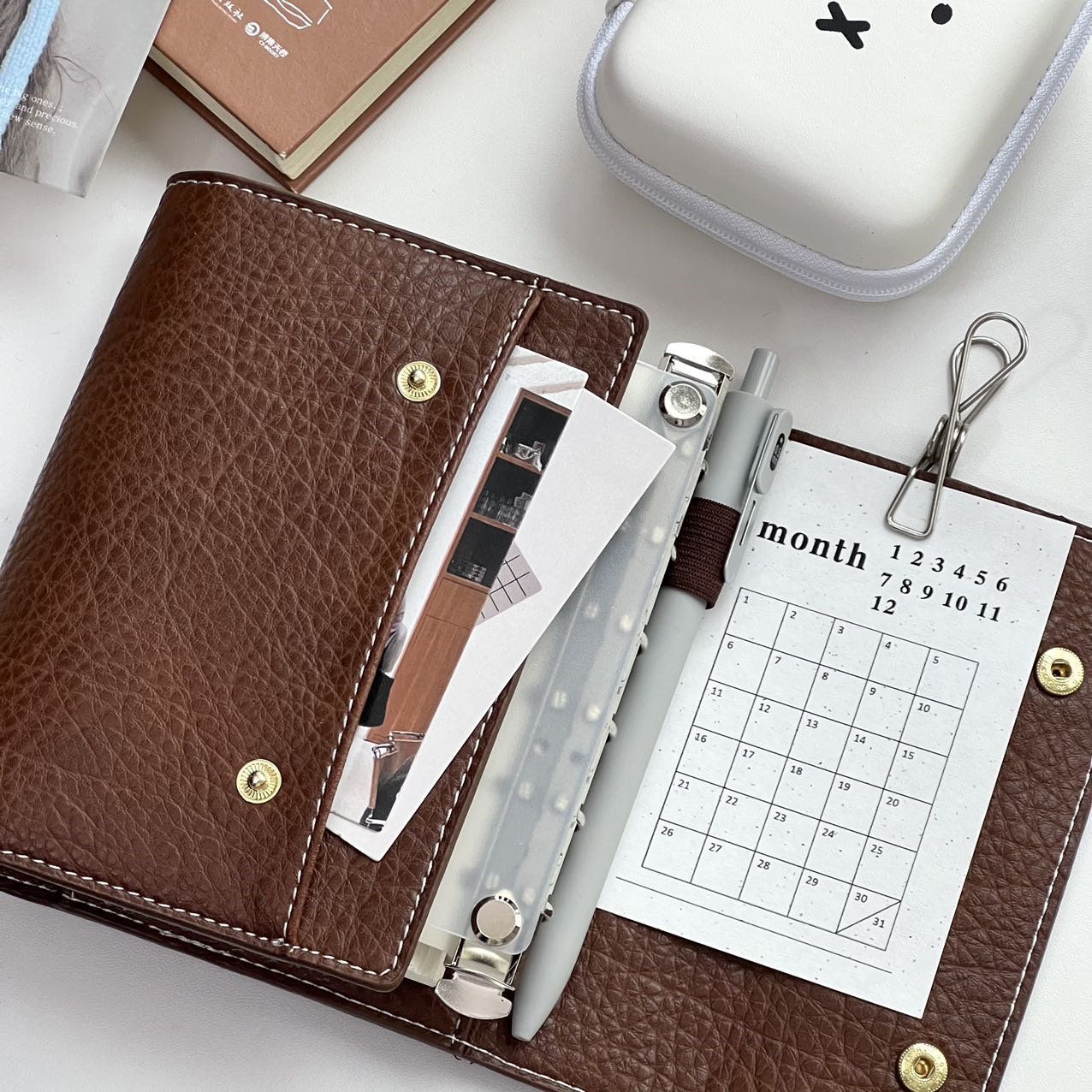 Vintage Leather Journal Notebook - دفتر ملاحظات A7 ثلاثي الطيات بحجم